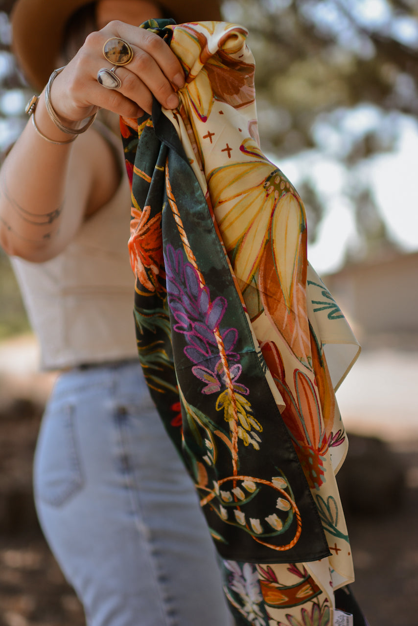 Lucky Wildflowers 35x35 Silk Wild Rag Scarf