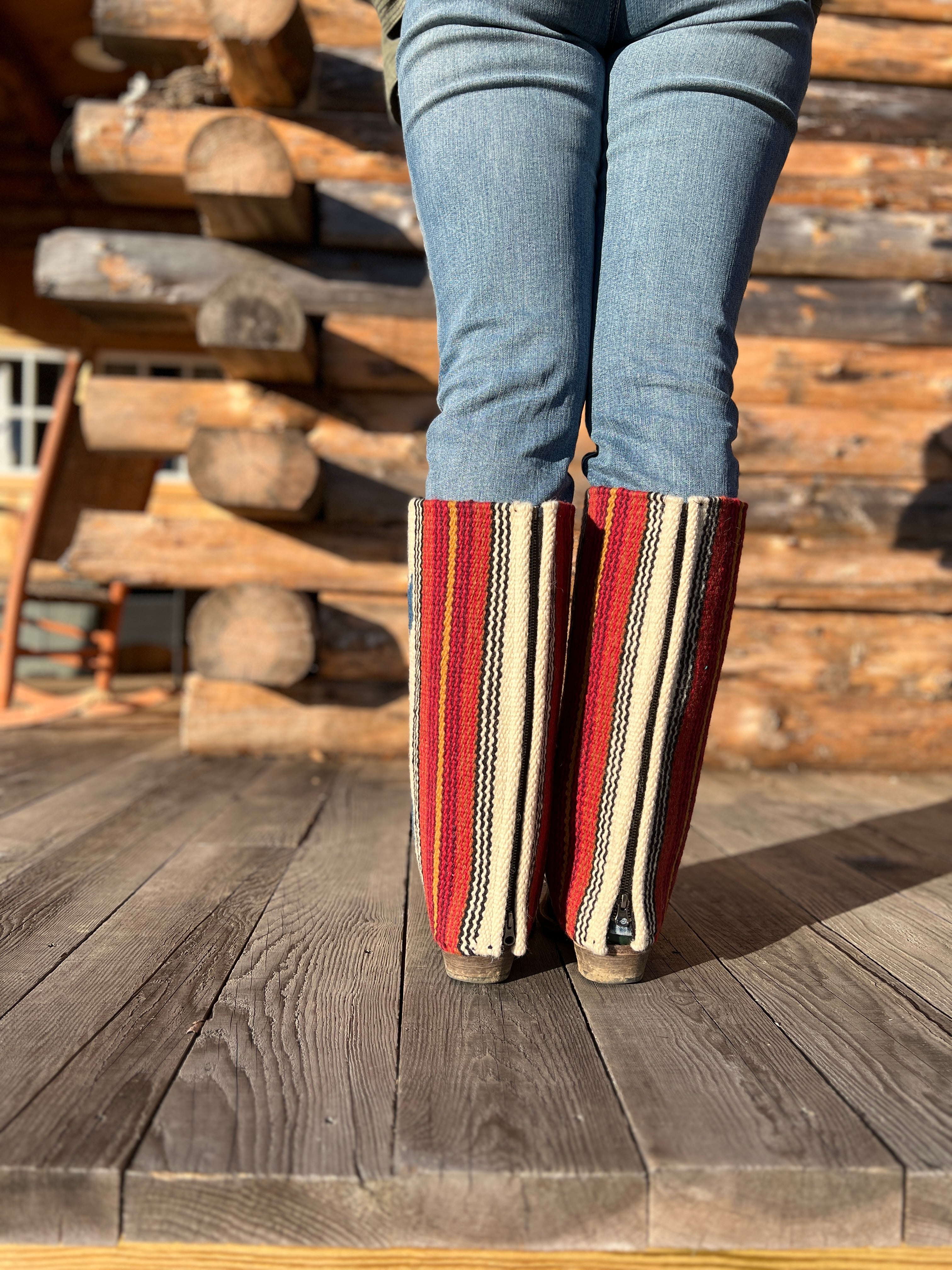 FRISCO Wool Boot Blanket image 1